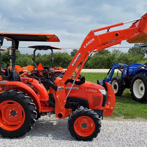 Tractor Kubota L2501 25HP con implementos listos para el Envío Mundial Bomba y componentes básicos de caja de cambios incluidos - Product Image 1