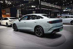 Prix <span class=keywords><strong>les</strong></span> plus bas 2024 Byd Seal 06 Dm-i 80Km/120Km 4 portes 5 places <span class=keywords><strong>Voitures</strong></span> <span class=keywords><strong>hybrides</strong></span> à vendre - Product Image 4