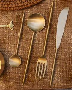 Juego de cubiertos Pooja de latón tradicional-Cucharas de ofrenda espiritual a granel para uso ritual - Product Image 5