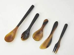 ช้อนทำมือจากเขาควายคุณภาพดี เป็นมิตรกับสิ่งแวดล้อม ขัดเงา สีธรรมชาติ สำหรับใช้ในบ้าน สไตล์โมเดิร์น ใช้เป็นช้อนกาแฟ หรือของตกแต่ง - Product Image 2