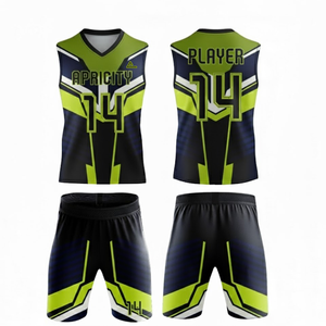 Ensemble d'uniformes de football à drapeaux 7v7 personnalisés, maillot et short sublimés, légers et respirants, fabricant OEM - Product Image 1