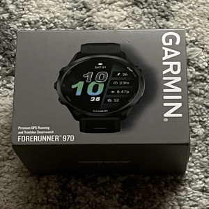 Reloj Inteligente GPS Premium Forerunner 970 para Correr y Triatlón, Nueva Carcasa de Cerámica Bronce, Pantalla AMOLED, Dial Digital LED, Tipo Deportivo - Product Image 2