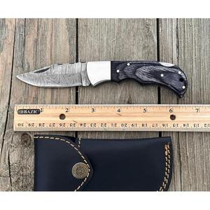 Cuchillo Plegable de Acero de Damasco de Grado Industrial Hecho a Mano con Mango de Madera, Personalizable OEM, Regalo Perfecto para Aniversario - Product Image 5