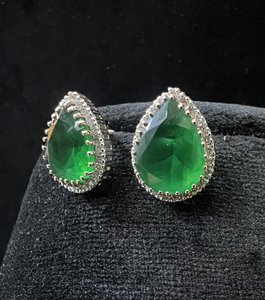 Pendientes de Botón con Racimo de Diamantes Naturales de Lujo de 18K VDS, Corte Brillante Certificado por Terceros, Modernos, para Compromiso - Product Image 2