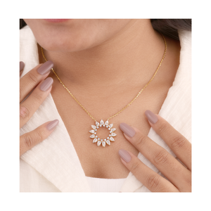 Collar con Colgante Circular Brillante Más Vendido, Joyería Moderna y Elegante para Mujer al Mejor Precio - Product Image 4