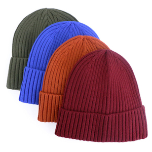 Bonnet en Laine Tricoté Doux et Chaud de Haute Qualité 2026, Logo Personnalisé, 100% Laine pour Hommes et Femmes - Vente en Gros - Product Image 1