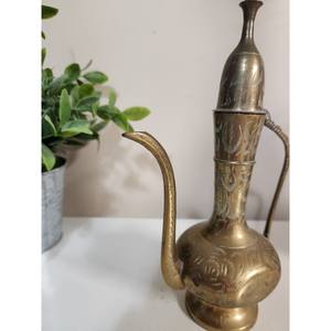 Jarra de agua de metal de latón pulido dorado para comedor de mesa de cocina con mango, jarra de agua recta para mesa de hogar - Product Image 6