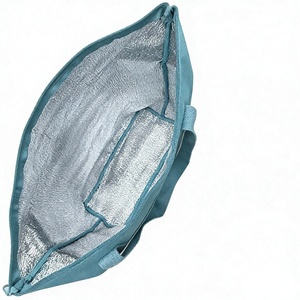 Sac isotherme classique en non-tissé avec poignées, fermeture éclair, résistant à l'eau, écologique, durable, thermique, grand format - Product Image 6