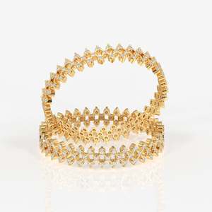 Brazalete de Oro de 14K con Diamante Moissanite de Corte Redondo, Elegante Brazalete - Product Image 1