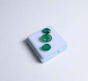 El mejor precio del proveedor de India, piedra preciosa suelta, Esmeralda zambiana natural de 7x5-9x7mm, Color verde, forma de mezcla, tamaño ovalado - Product Image 4