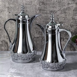 Precio asequible, mesa de cocina árabe Vintage de mediados del siglo XX y accesorios de comedor, tetera de Metal árabe Dallah - Product Image 5