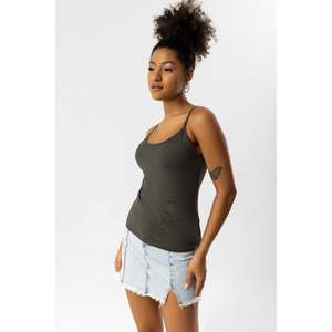 Haut extensible à fines bretelles - Product Image 2