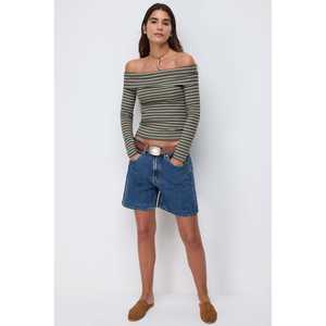 <b>Off</b>-the-shoulder, long-sleeved, figure-hugging blouse made of <b>striped</b> fabric. - Product Image 4