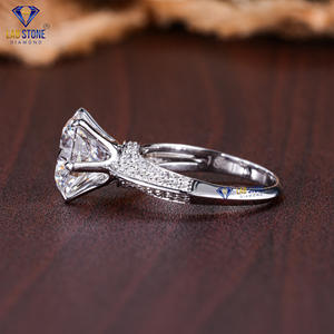 แหวนเพชรกลม TDW 3.53 โดย Lab-Stone / มีเอกลักษณ์ในทุกกะรัต / สี EF-VS - Product Image 3