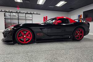 DODGE GE VIPER ACR 2010 USADO, EDICIÓN 1:33, VOLANTE A LA IZQUIERDA/DERECHA - Product Image 2