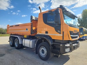Camión Volquete Iveco Trakker 260T46 6X4 Diésel Transmisión Manual 351-450HP Euro 5 Nuevo para Transporte de Ingeniería Pesada en Venta - Product Image 1