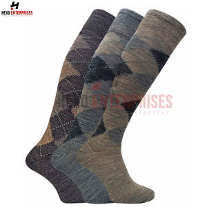 Chaussettes longues de service OEM Chaussettes de sport longues Chaussettes de sport longues personnalisées Vente en gros de chaussettes thermiques auto-chauffantes personnalisées de haute qualité pour hommes - Product Image 2