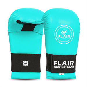 Guantes de Karate de alta calidad con diseño de logotipo personalizado, guantes de entrenamiento de artes marciales ligeros e impermeables - Product Image 2