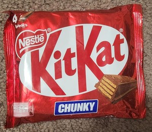 Barra de Chocolate Kitkat Black con Compuesto de Nueces, 12g*10 Cápsulas (CAJA COMPLETA) en Venta - Product Image 2