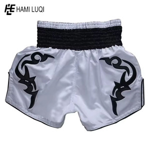 Shorts de Muay Thai personnalisés unisexe Conceptions personnalisées pour le kickboxing MMA Options de gros disponibles Service OEM Vêtements d'arts martiaux - Product Image 2