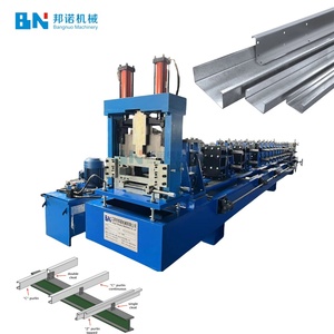 C <span class=keywords><strong>U</strong></span> xà gồ cuộn tạo thành máy thép khung kênh hồ sơ xà gồ máy làm cho trần nhà - Product Image 1