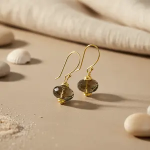 Boucles d'oreilles en cristal en forme de larme pour femmes avec plaqué or Bijoux de mode - Product Image 1