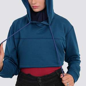 Haut court à capuche pour femme, qualité supérieure, avec cordon de serrage, personnalisable OEM, vente en gros - Product Image 4