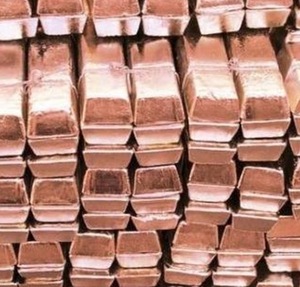 Lingotes de cobre disponibles en varios tamaños para Comercio internacional y reventa - Product Image 4