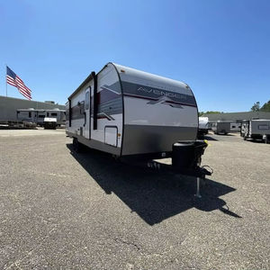 Caravana de Viaje Todoterreno Ultra Ligera Explorer con Diseño Impermeable y Capacidad para 8 Personas - Product Image 1