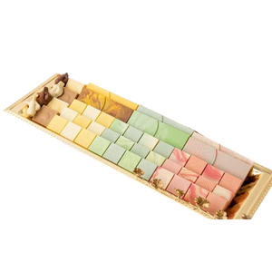 Vente en gros Plateau de présentation de service de chocolat Plateau de service à chocolat en métal doré au design classique avec accent floral pour les événements - Product Image 1