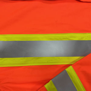 Veste de sécurité tendance pour hommes Veste de sécurité haute visibilité respirante douce et confortable à séchage rapide avec logo personnalisé - Product Image 4