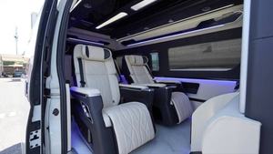 Minibús de Lujo VIP 2024 - Negro - Gris Metálico, Motor Diésel/Gasolina, Volante a la Izquierda, Transmisión Automática, Emisión Euro V, Listo para Exportación - Product Image 2