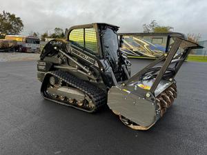 Livraison gratuite New-Hollands C345 édition minuit chargeuse compacte avec accessoire de broyeur forestier chargeur sur chenilles approuvé CE EPA - Product Image 2