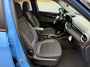 Alta Demanda, Chevrolet Trailblazer LT 2024, Tracción en Dos Ruedas, Transmisión Automática, Asientos de Cuero - Product Image 5