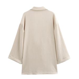 ชุดสูทผู้หญิงสไตล์ยุโรปและอเมริกา แฟชั่นฤดูใบไม้ร่วง เสื้อสูทผ้ายับพร้อมกางเกงลำลองเหนือเข่า ไซส์พลัส - Product Image 5