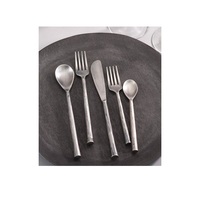 Offre Spéciale : Collection 2 Frères – Ensembles de Couverts Classiques en Acier Inoxydable avec Finition Mate pour Cuisine et Table – Prix de Gros
