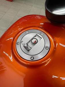 NUEVA Motocicleta Deportiva Retro QJMOTORS Flash 300cc, Motocicleta de Gasolina Usada Todoterreno, Motocicleta de Calle >80km/h - Product Image 6