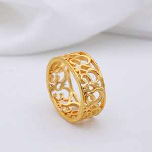 Moda 2024 gran oferta creativas alianzas de boda de latón chapado en oro anillos lisos para Mujeres Hombres joyería al por mayor - Product Image 4