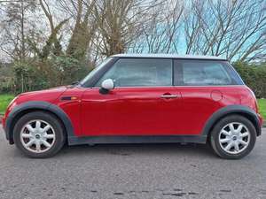 MINI HATCHBACK USADO 2004, Volante a la Izquierda/Derecha - Product Image 3