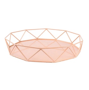 Plateau métallique en fil de fer pour la décoration Bonne vente Plateau de fruits en fil de métal de forme ronde Panier de rangement pour dessus de table de cuisine - Product Image 4