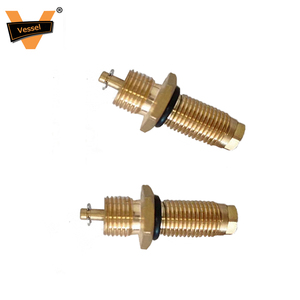 <span class=keywords><strong>Valve</strong></span> en laiton <span class=keywords><strong>de</strong></span> valves jetables portatives <span class=keywords><strong>de</strong></span> bouteille <span class=keywords><strong>de</strong></span> <span class=keywords><strong>gaz</strong></span> <span class=keywords><strong>de</strong></span> prix usine pour la crème fouettée <span class=keywords><strong>de</strong></span> <span class=keywords><strong>valve</strong></span> <span class=keywords><strong>de</strong></span> la cuisine 0.95l à la maison - Product Image 1