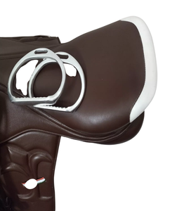 Silla de Montar Inglesa de Cuero Genuino de Alta Calidad para Caballo con Color y Talla Personalizables - Product Image 4