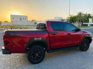 Sedán de Lujo Usado 2022, Volante a la Izquierda, Tracción Delantera, Asientos de Cuero, Control de Crucero, Techo Panorámico, Visión Trasera 360° - Product Image 6