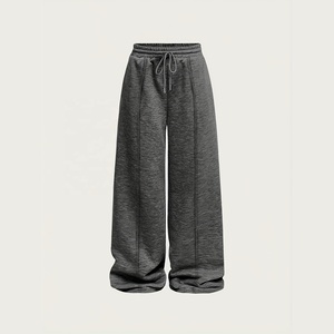 Pantalon de survêtement personnalisé avec logo brodé, en molleton épais de qualité supérieure – Fabricant de pantalons en molleton - Product Image 1