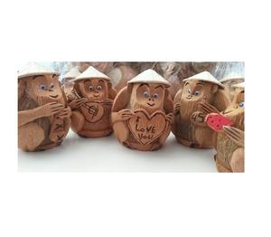 Cáscara de coco hecha a mano, animales tallados, mono de coco, artesanías hechas a mano de Vietnam 99GD, 100% - Product Image 1