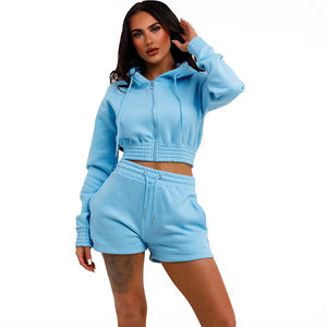Ensemble pull-over à capuche et short en polaire personnalisés pour femmes Ensemble de jogging court à la mode avec débardeurs - Product Image 1