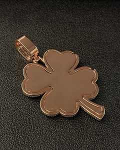Pendentif trèfle en argent sterling 925 de style hip-hop de luxe, serti de diamants, plaqué or, personnalisé, moissanite, bijoux fins - Product Image 3