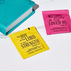 Set <span class=keywords><strong>de</strong></span> Regalo <span class=keywords><strong>de</strong></span> Té Gourmet con Afirmaciones Cristianas y Versículos Bíblicos <span class=keywords><strong>de</strong></span> <span class=keywords><strong>Salmos</strong></span>, Incluye 6 Sabores <span class=keywords><strong>de</strong></span> Té - Product Image 4