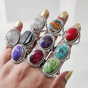 Anillo de Mujer con Piedras Preciosas Naturales de Ónice, Rutilo, Coral, Ópalo, Rubí, Lapislázuli y Cuarzo, Anillo Bohemio Hecho a Mano, Joyería de Plata de Ley 925 - Product Image 2