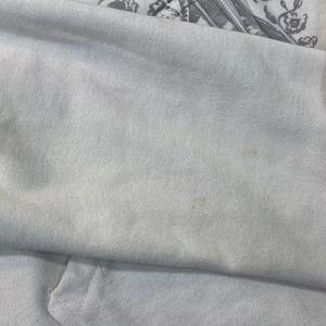 เสื้อฮู้ดดี้พิมพ์ลายกราฟิกขนาดใหญ่พิเศษสำหรับผู้ชาย ผ้าฝ้ายฟลีซ สไตล์สตรีทแวร์สีดำ แบบสวมหัว ผลิตตามสั่ง ขายส่งจากโรงงาน - Product Image 4